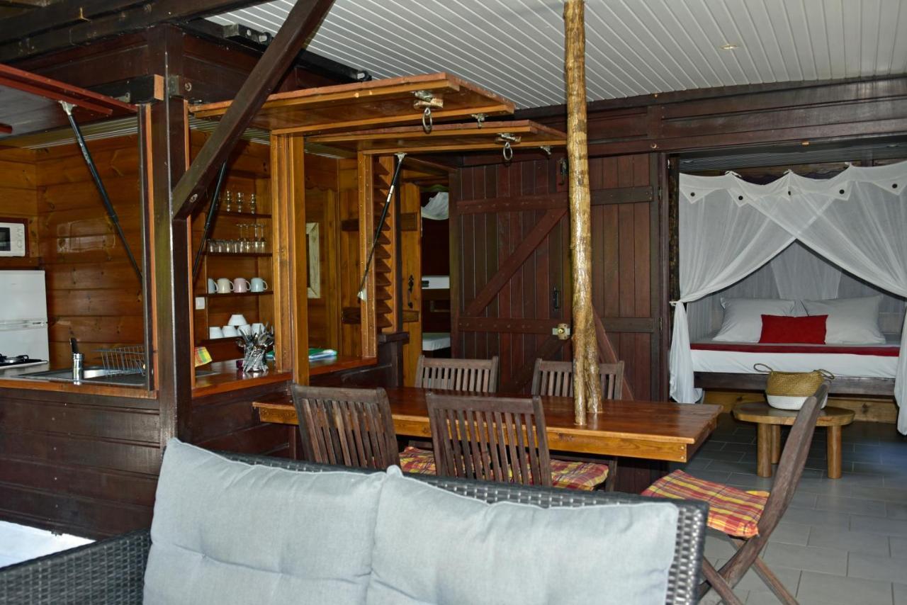 Domaine Karaibes Villa Deshaies Luaran gambar